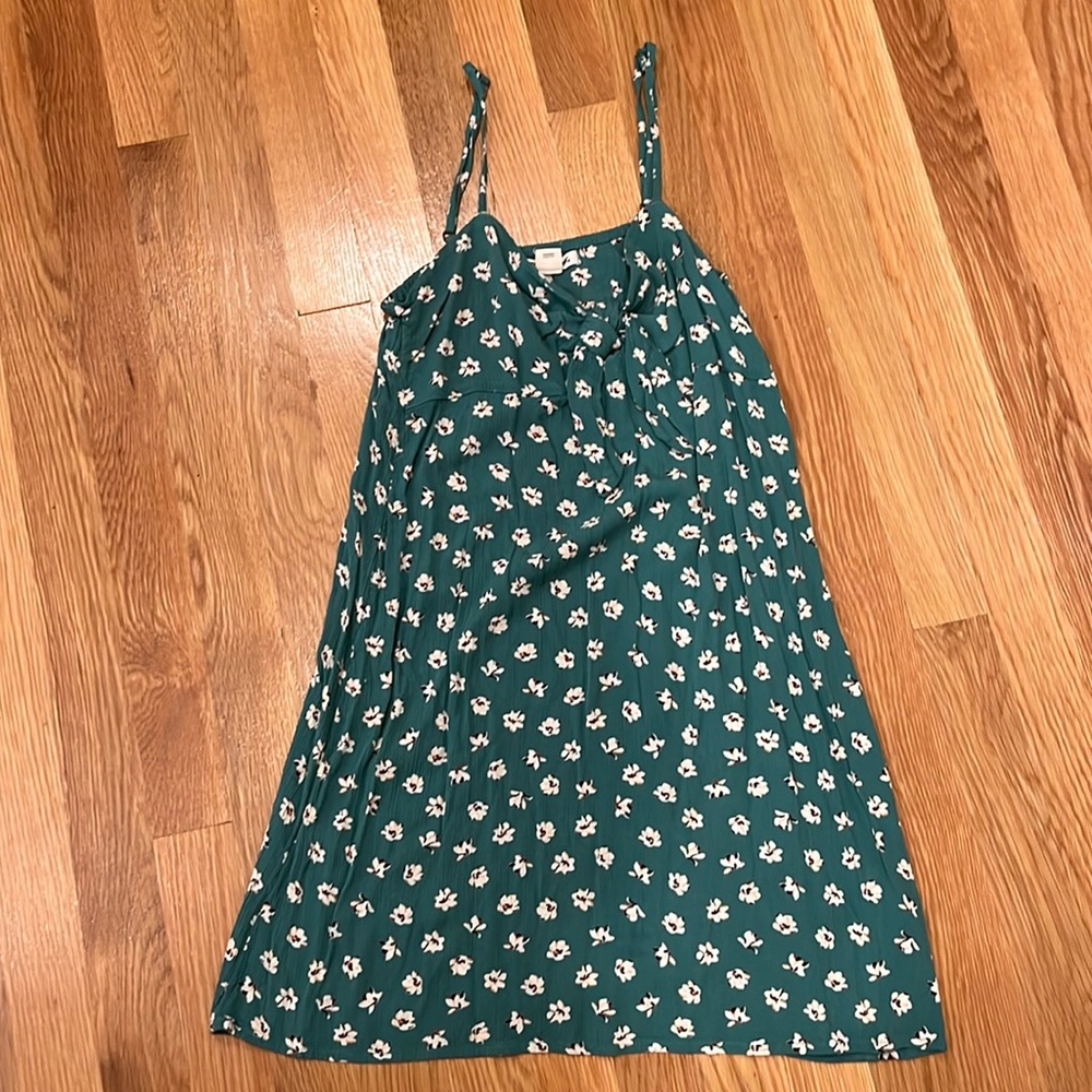 Billabong casual dress. Like new.